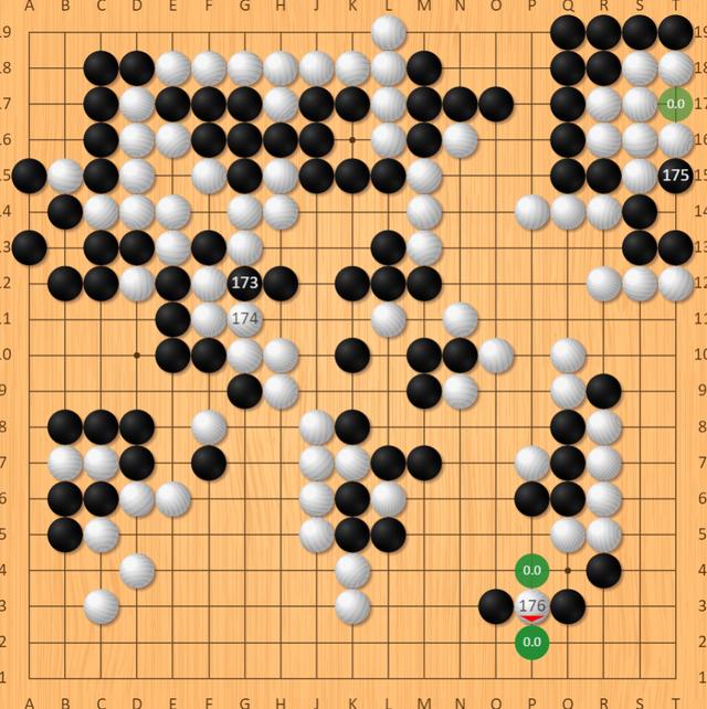 关于双方厮杀激烈，关键时刻谁能捧得胜利？的信息